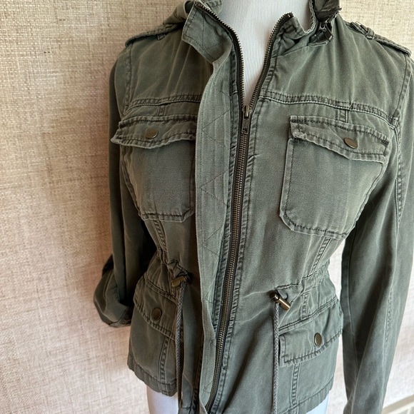 AMERICAN RAG Cie Womens sz Medium olive green hood Zip Up military Jacket cotton - Picture 10 of 16